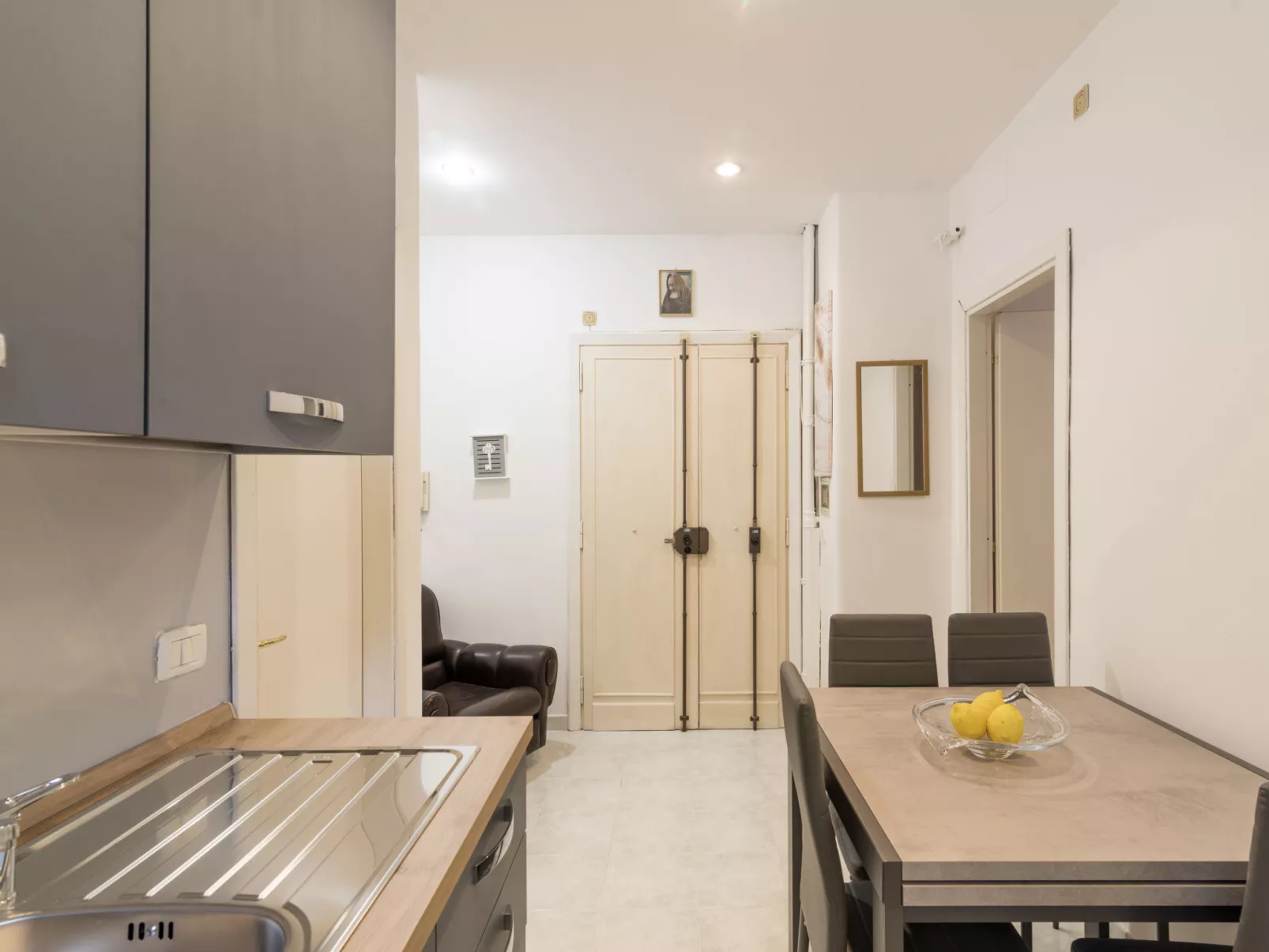 Gold Medal Home in Rome-Drinnen