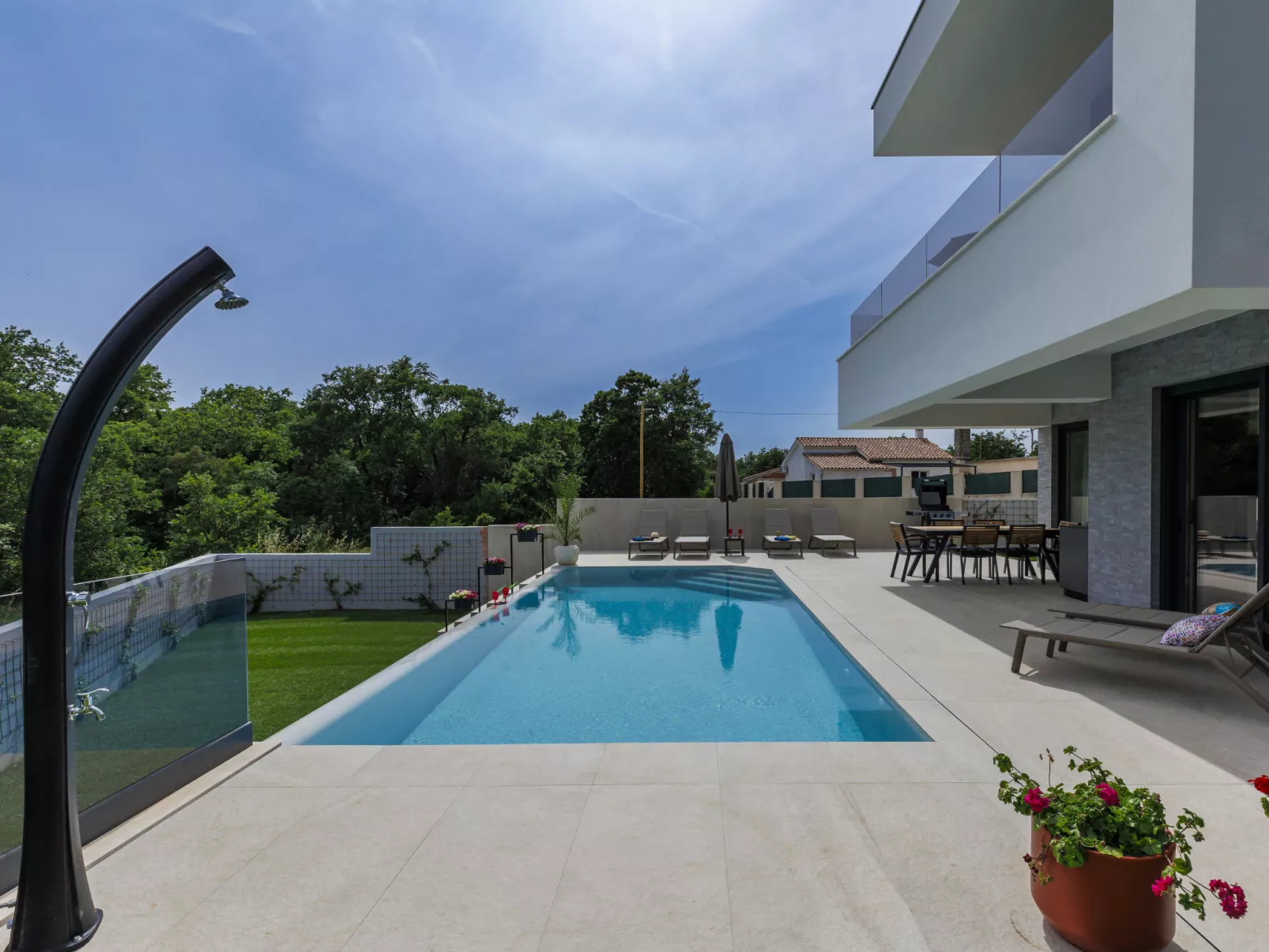 Gorica-Outside