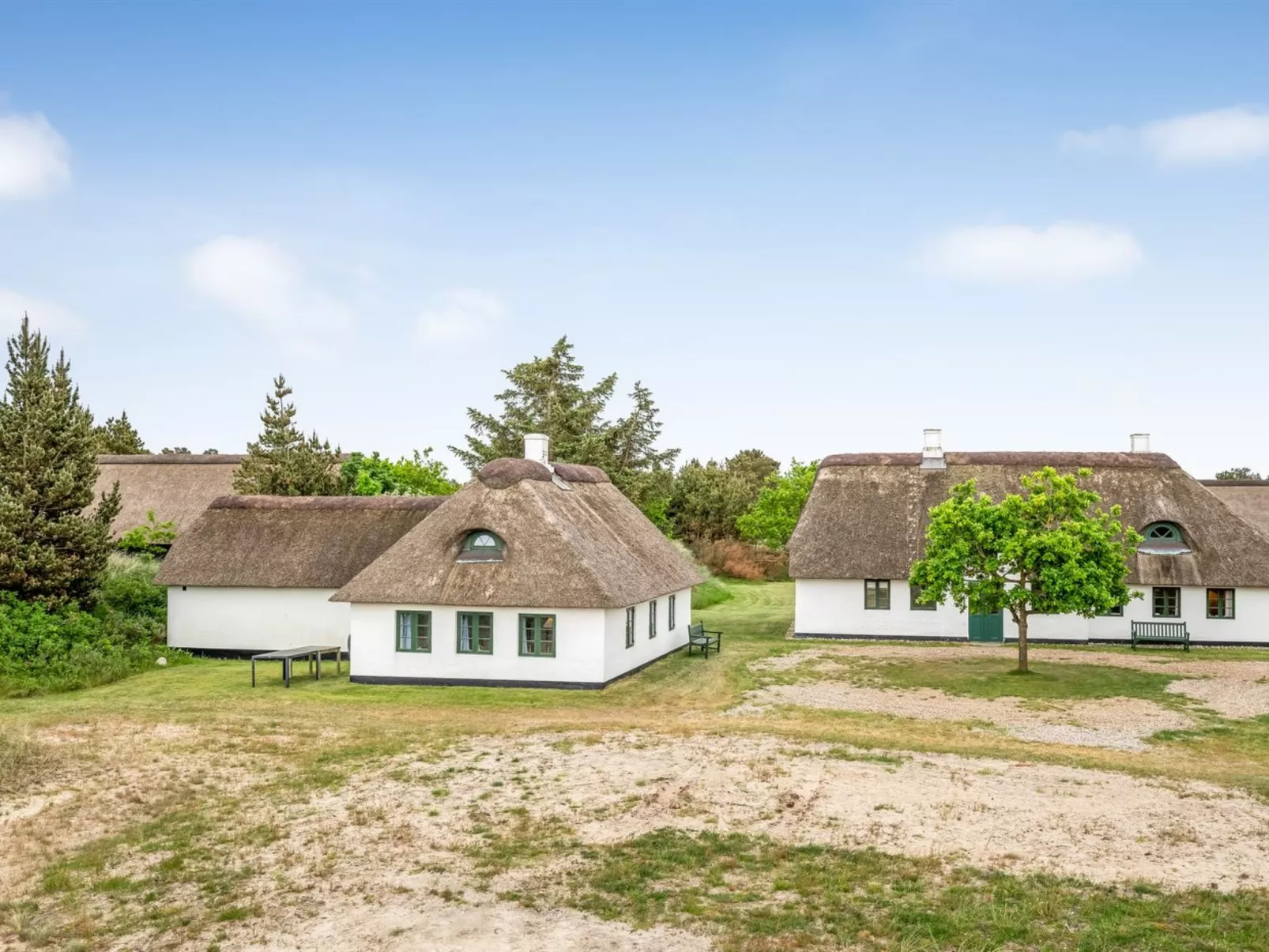 "Wandrath" - 2km from the sea-Outside