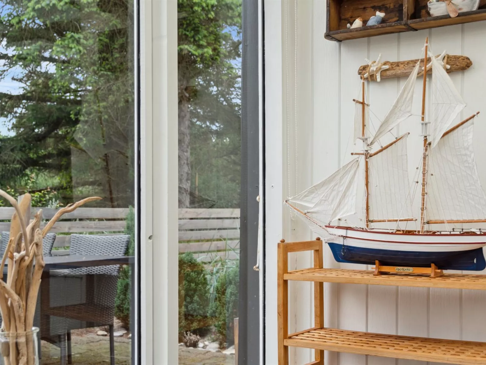 "Ilkka" - 2.1km from the sea-Inside