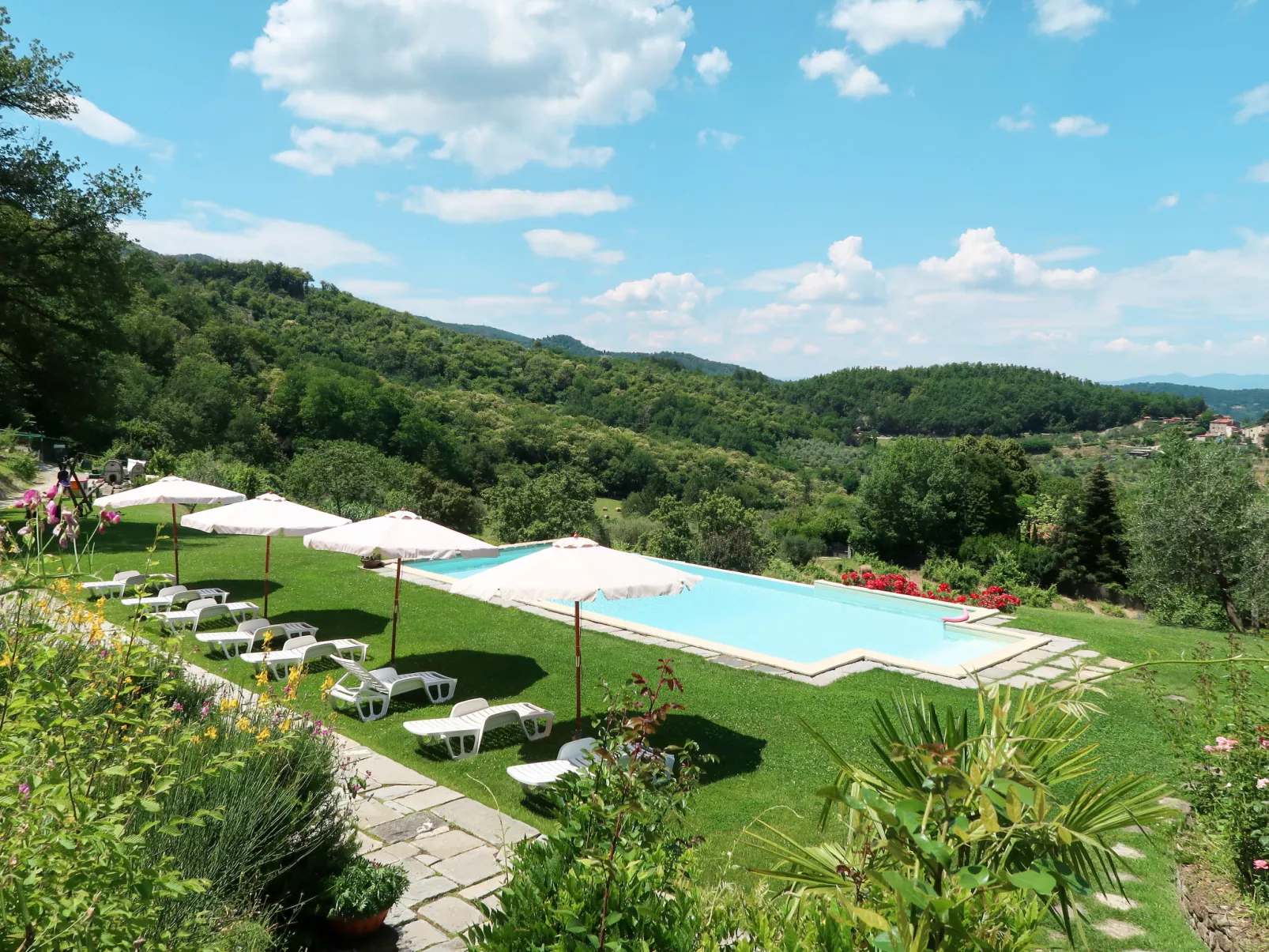 La Fonte-Outside
