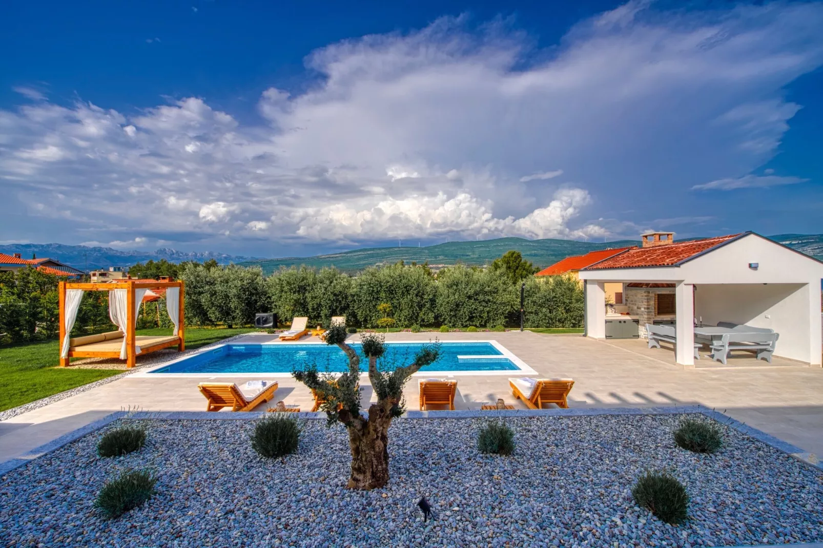 Vila Ena-Gardens summer