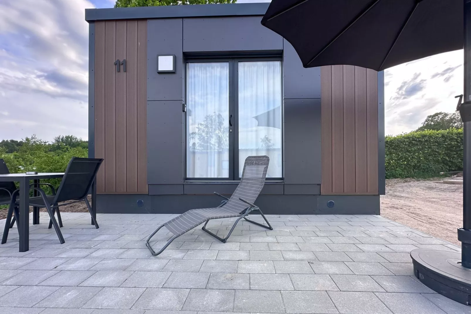 FERIENDORF SEEBLICK - Tiny Chalet am Eixendorfer See-Exterior summer