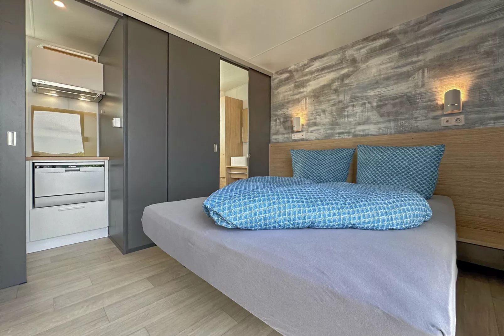 FERIENDORF SEEBLICK - Tiny Chalet am Eixendorfer See-Bedroom