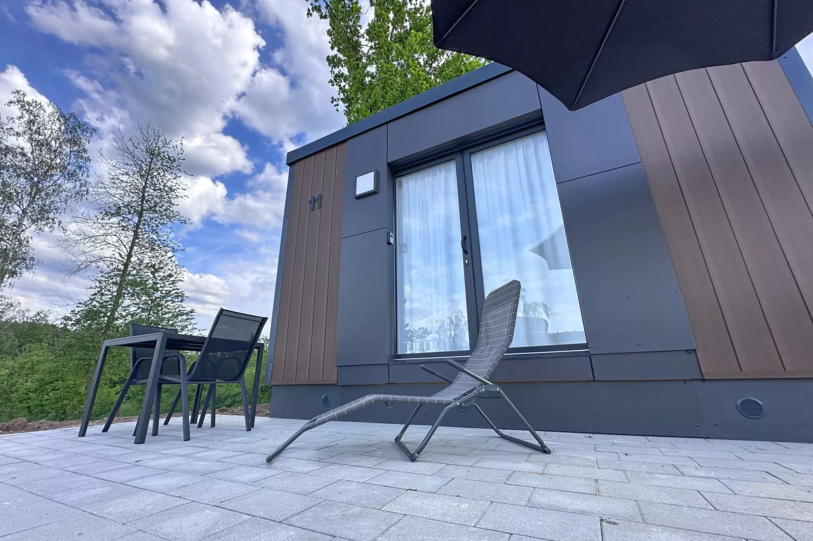 FERIENDORF SEEBLICK - Tiny Chalet am Eixendorfer See-Exterior summer