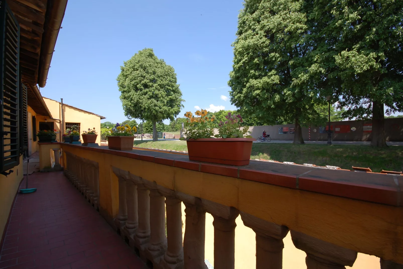 Promenade-View summer