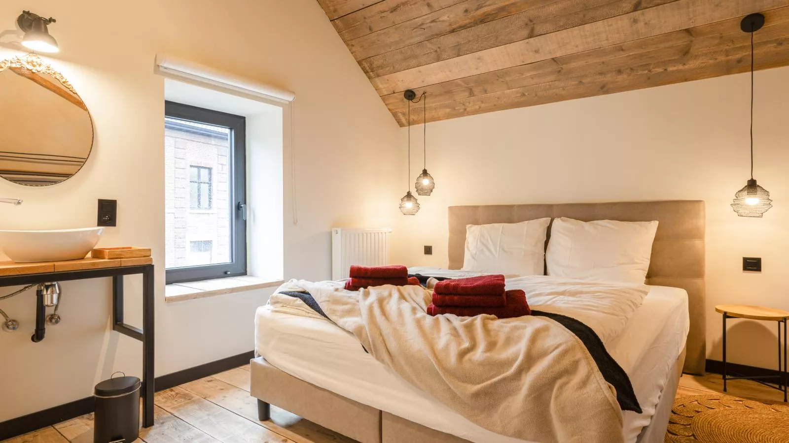 Maison Cuberdon-Schlafzimmer