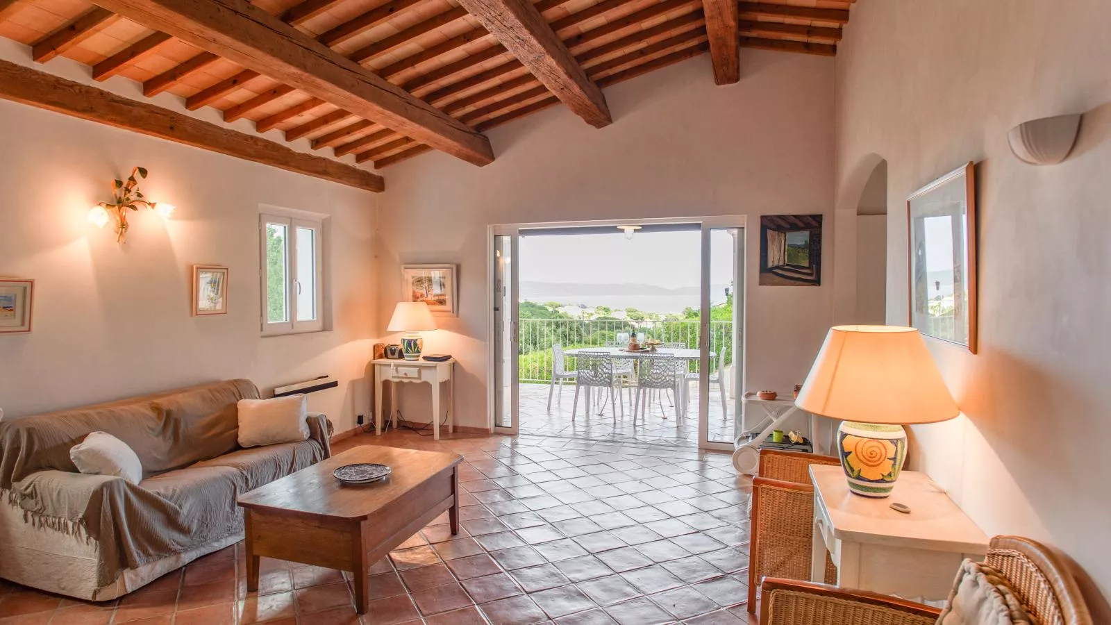 Plage-Living room