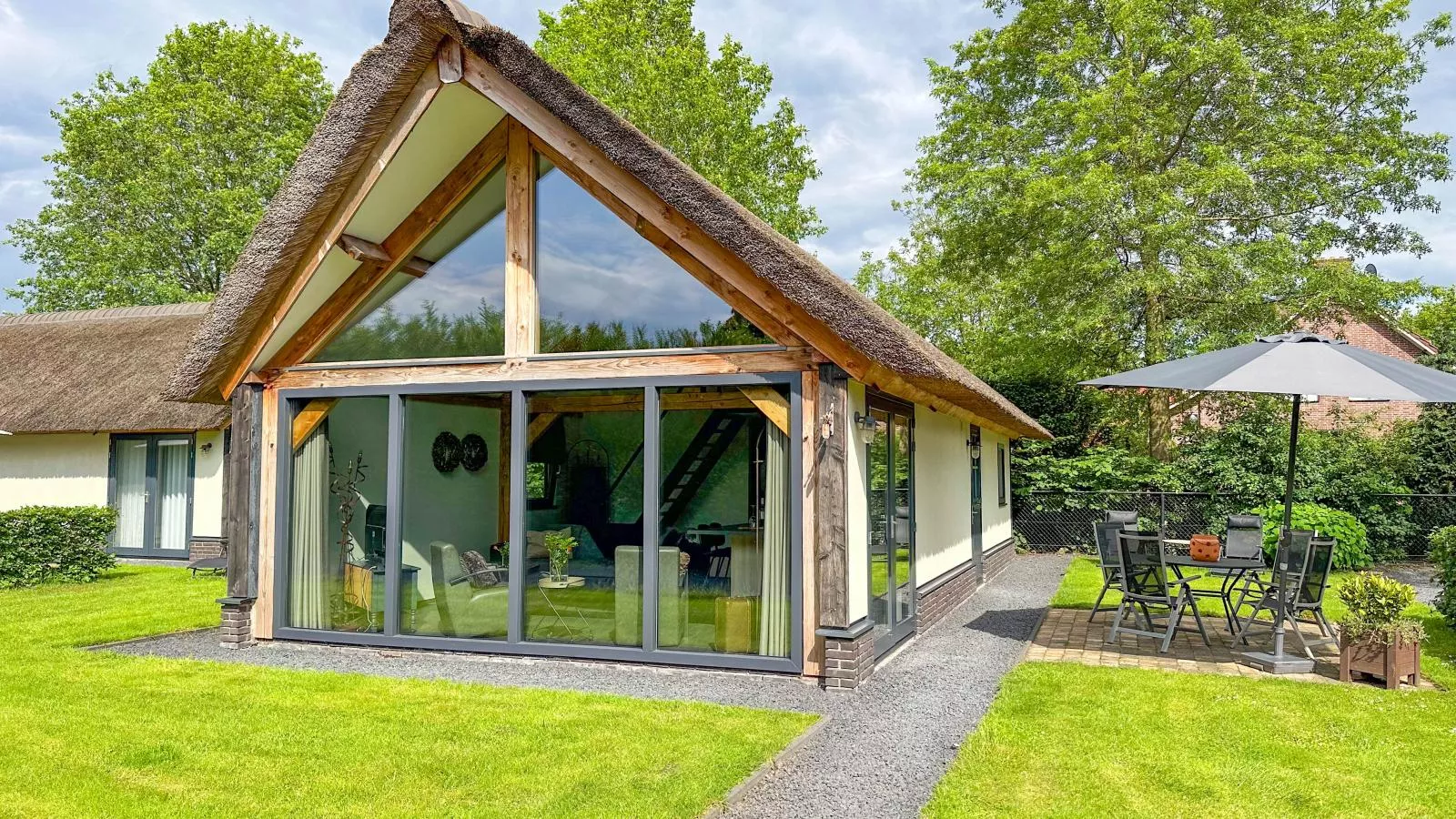 Villa Brocante-Exterior summer