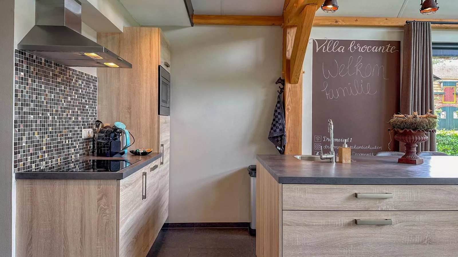 Villa Brocante-Kitchen