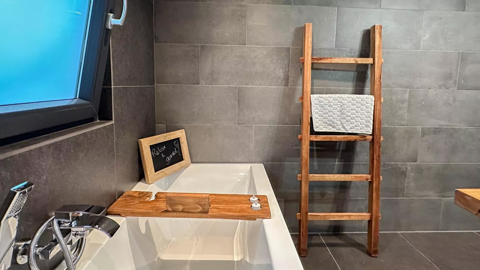 Villa Brocante-Bathroom