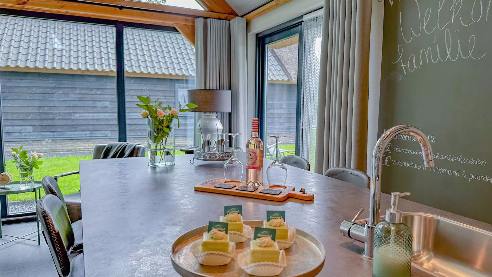 Villa de Argento-Kitchen