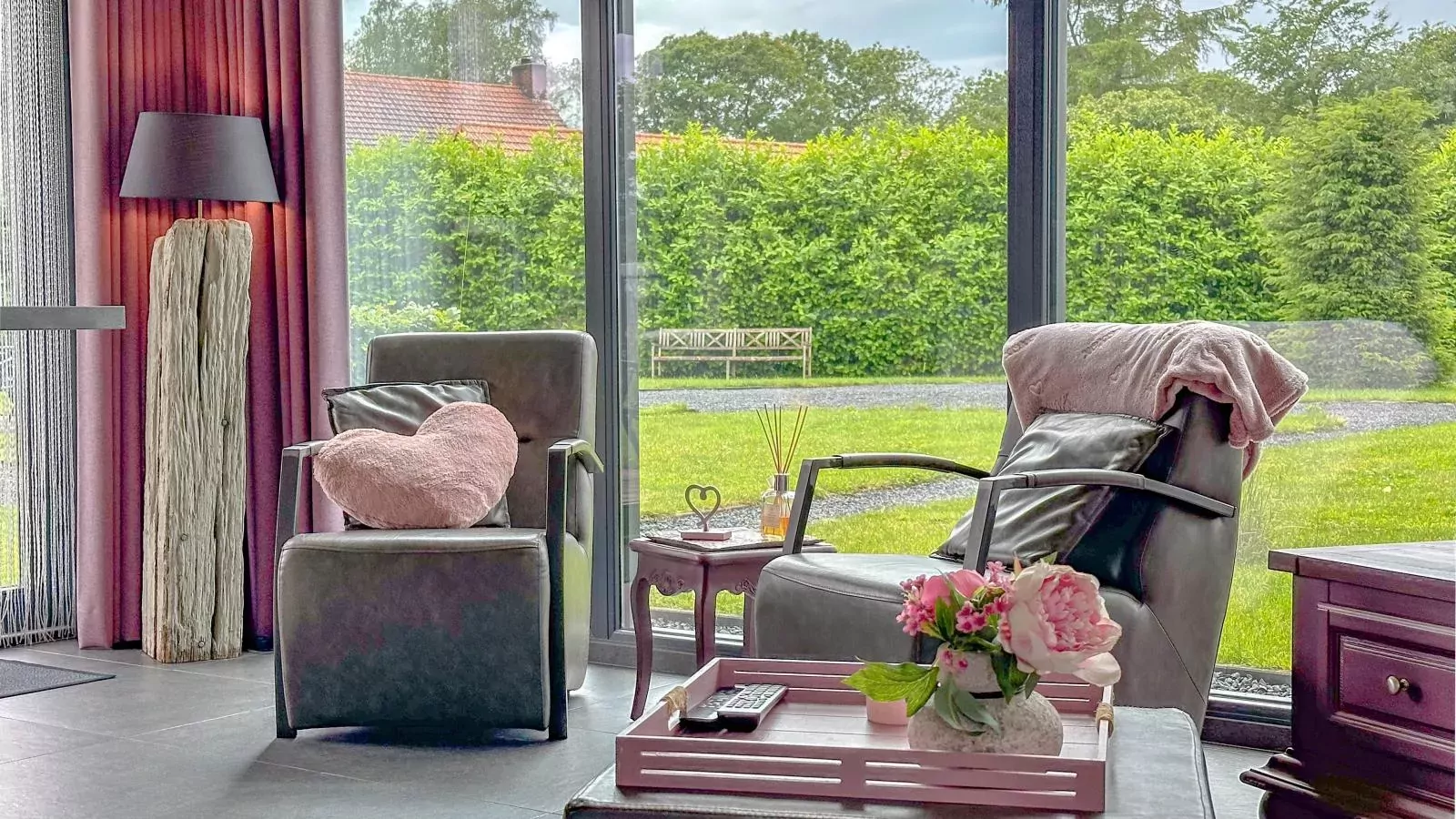 Villa Amore-Living room