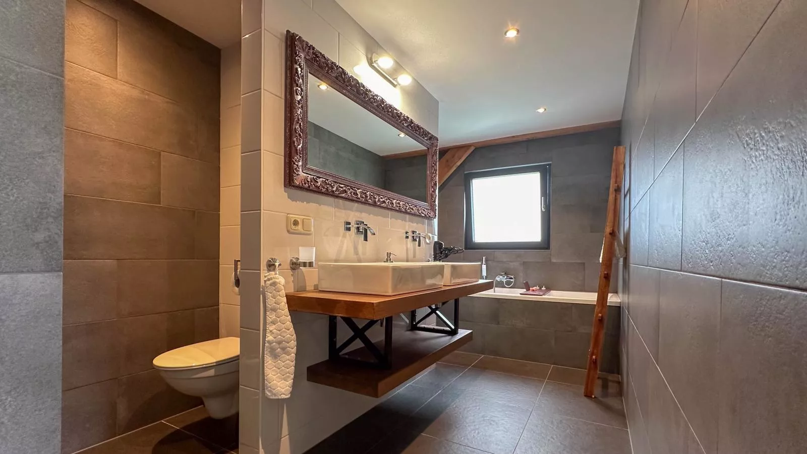 Villa Amore-Bathroom