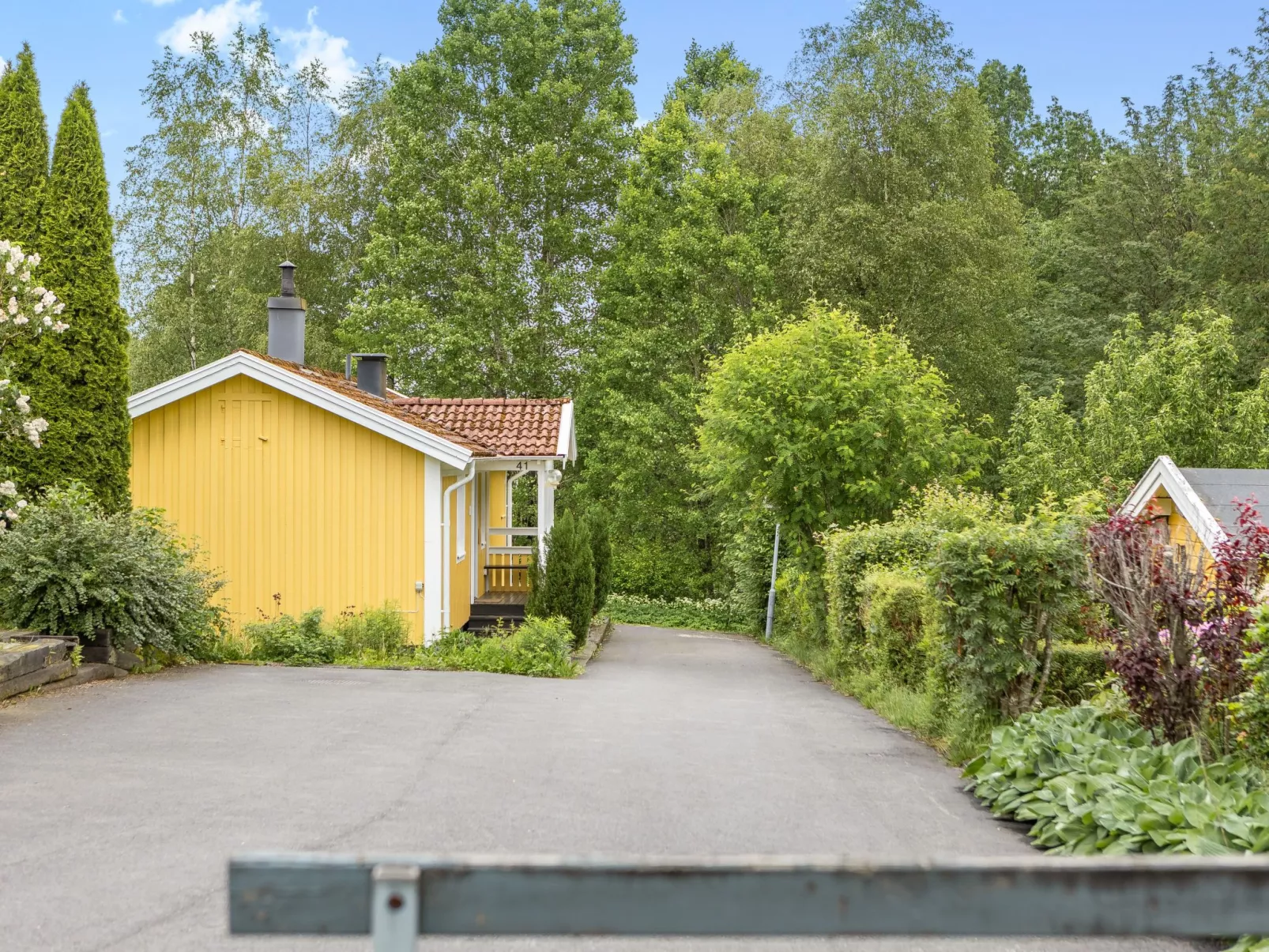 Kvarnfallet-Outside