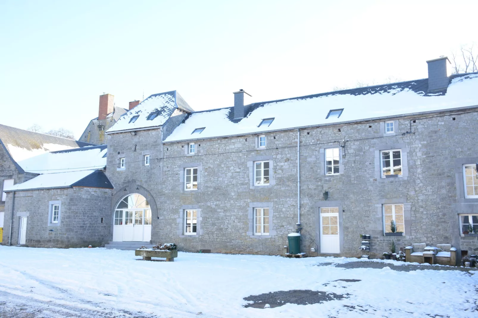 La Cour de Himbe-Exterior winter