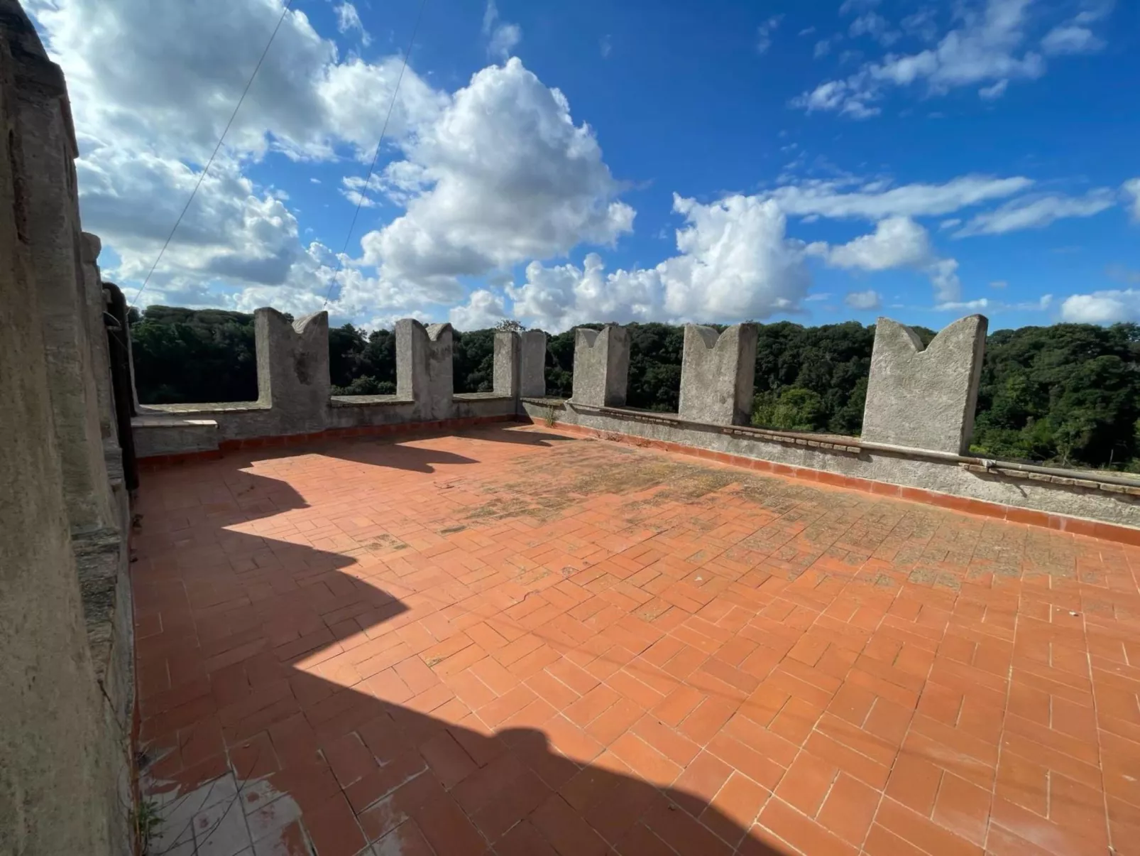 Castello di Torre in Pietra-Outside