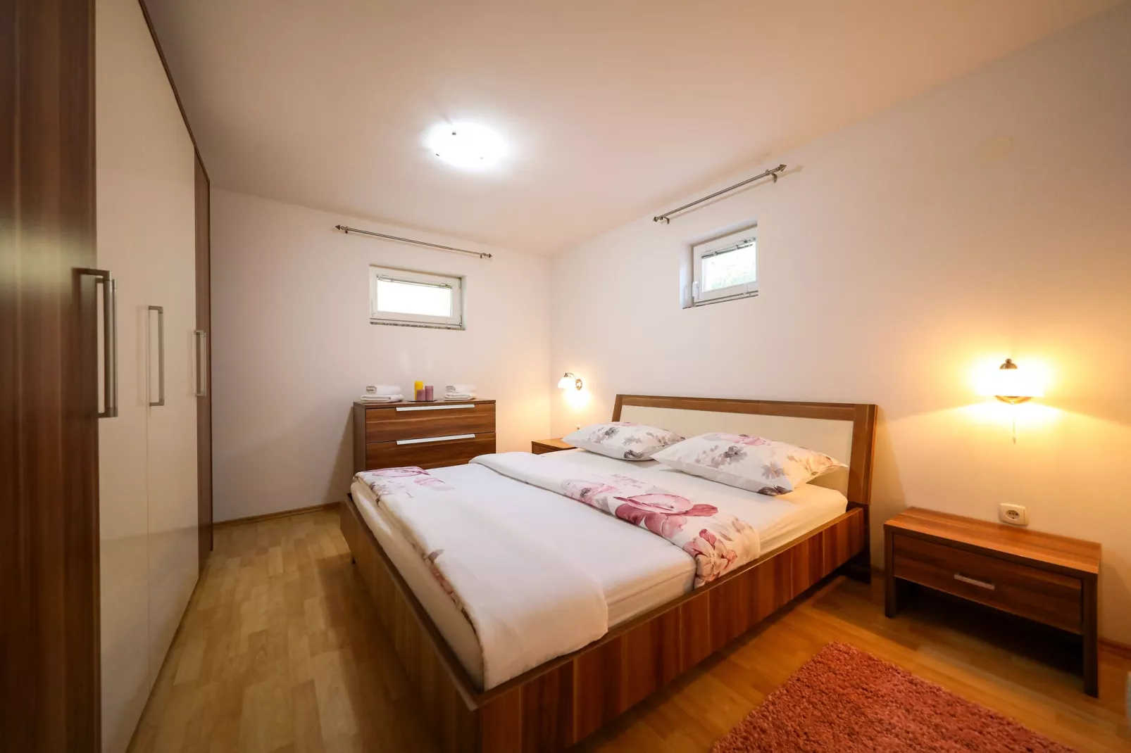 SANTA MIHOVIL-Bedroom