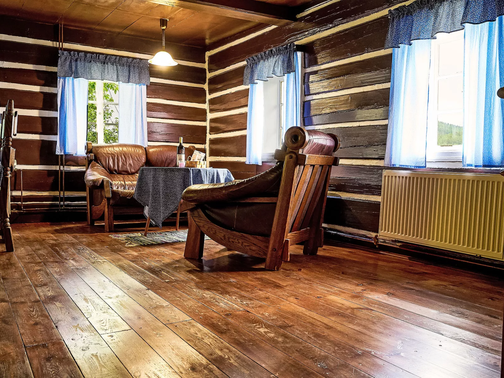 Na kopečku-Inside