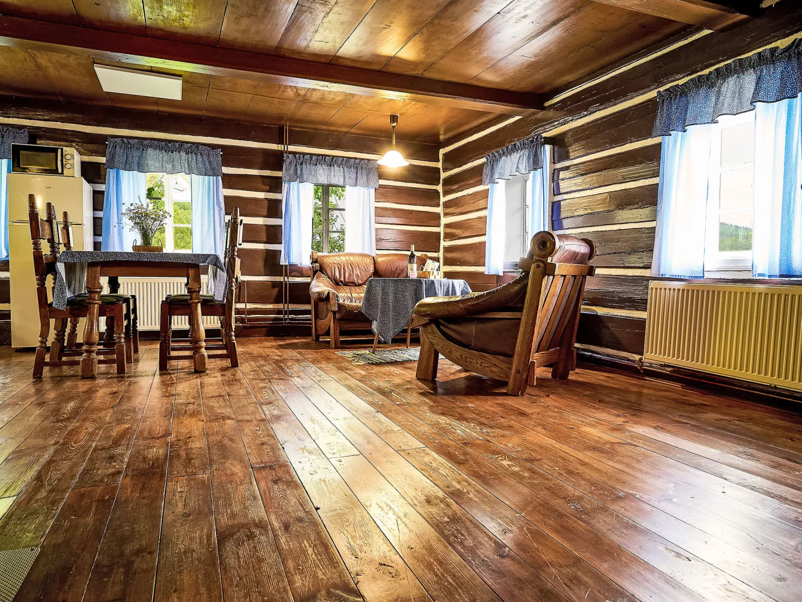Na kopečku-Inside