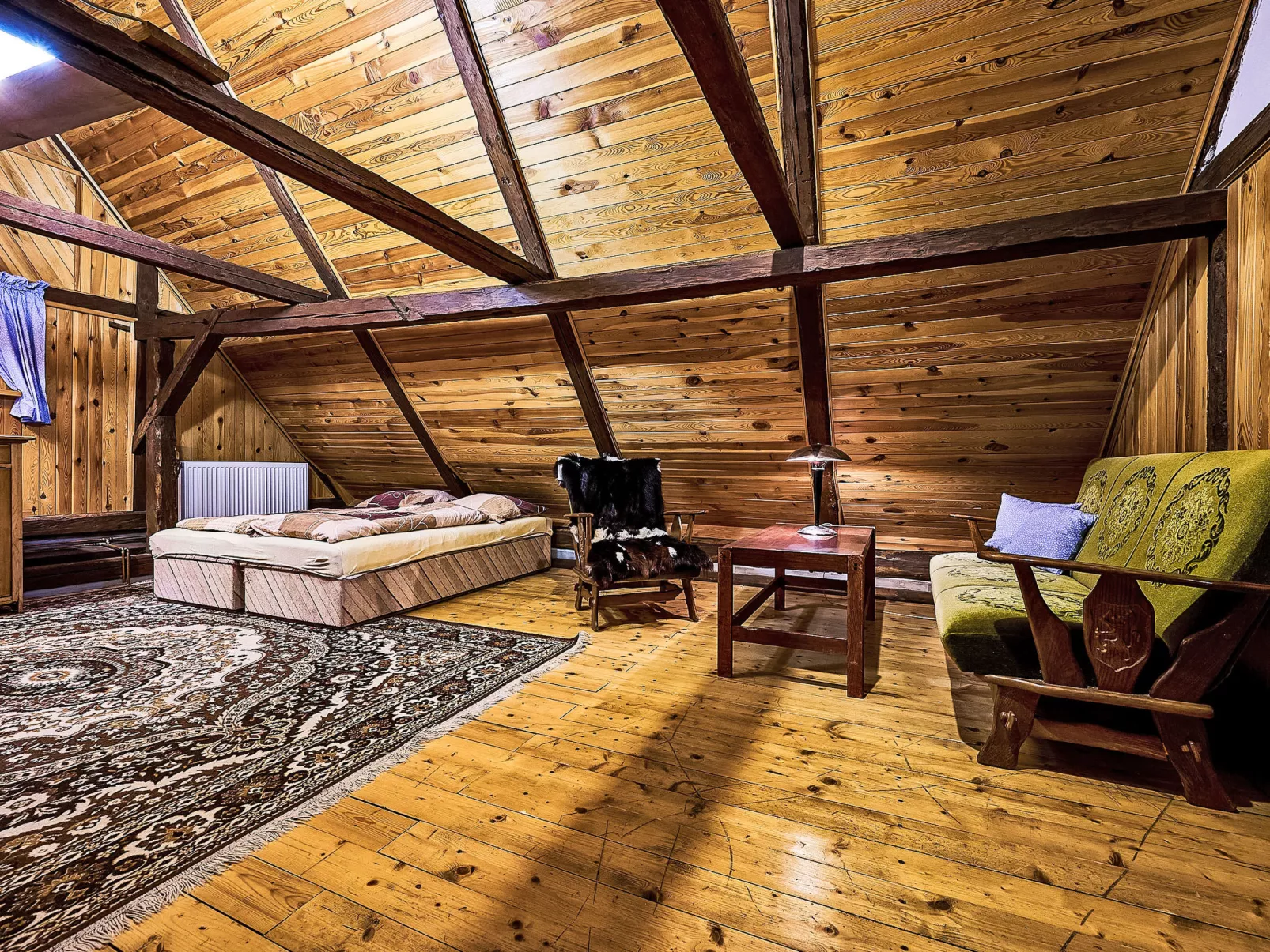 Na kopečku-Inside
