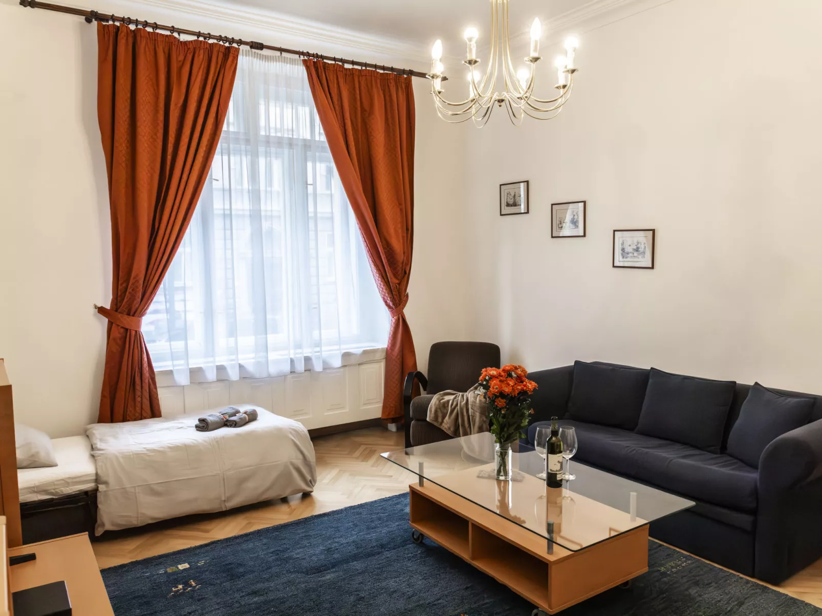 Manes Residence-Inside