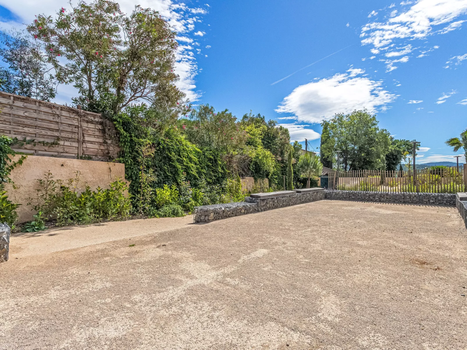 Le Clos des Restanques-Outside