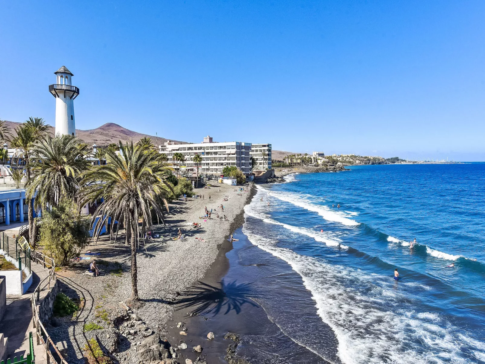 Roca del Mar-Outside