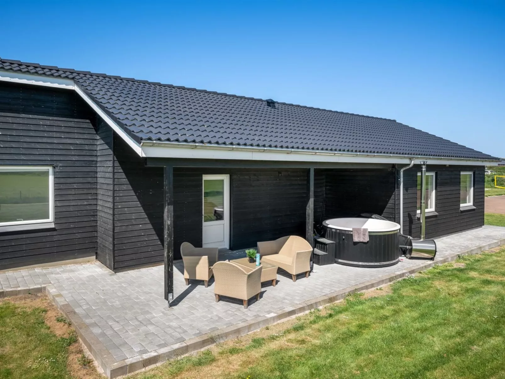 "Germund" - 770m from the sea-Outside
