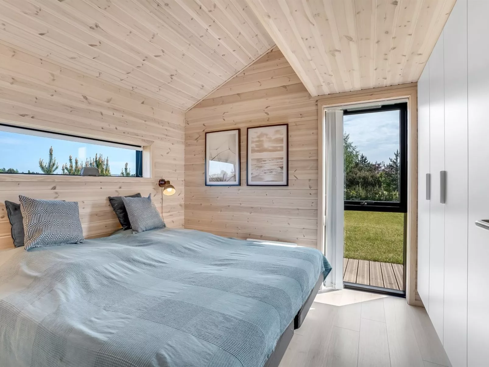 "Edite" - 900m from the sea-Inside
