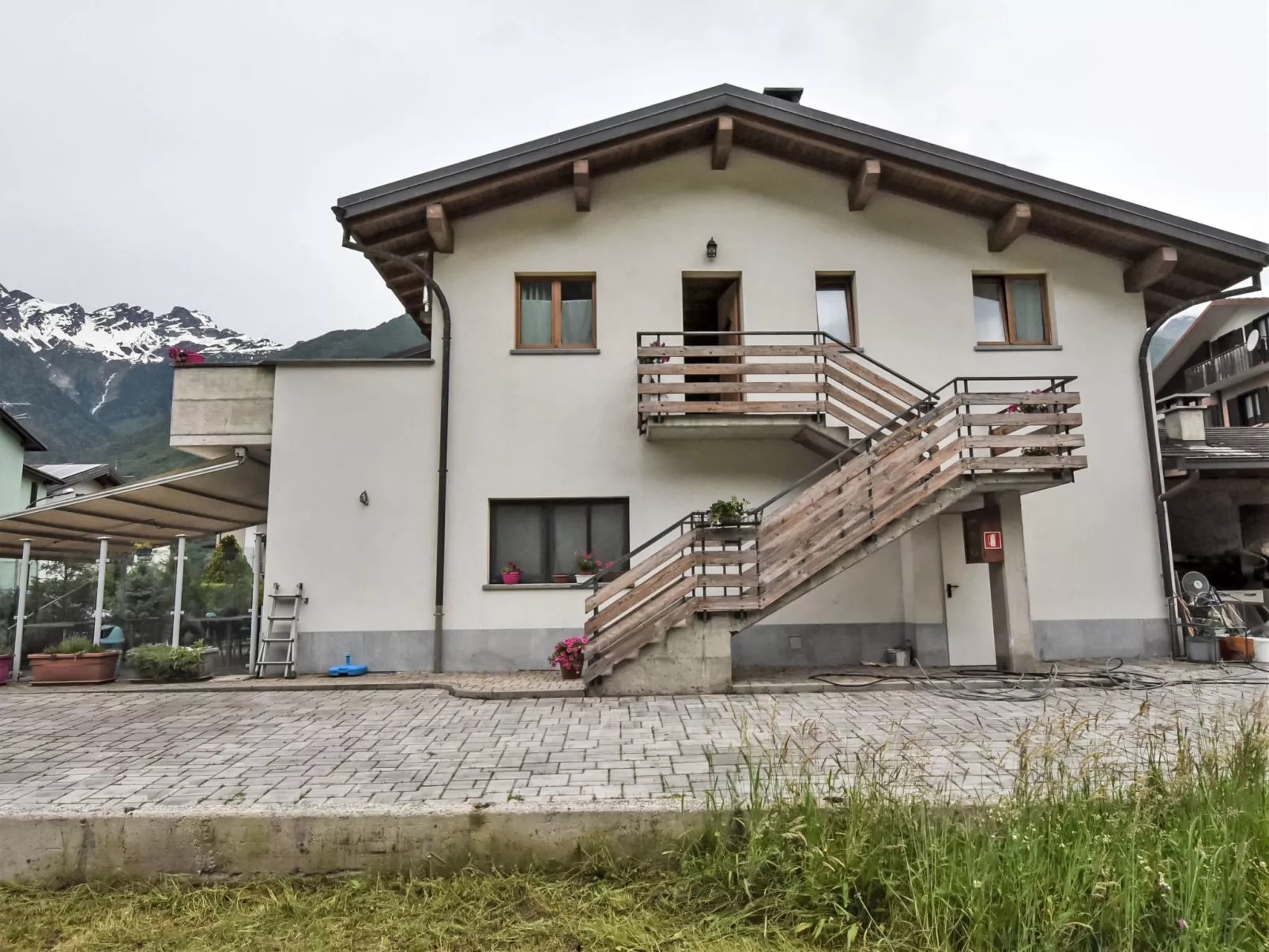 Casa Elisa-Outside