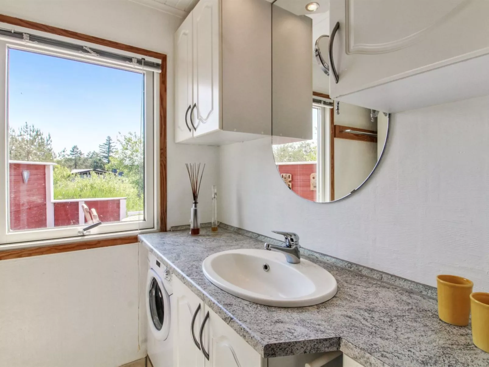 "Veijo" - 800m from the sea-Inside