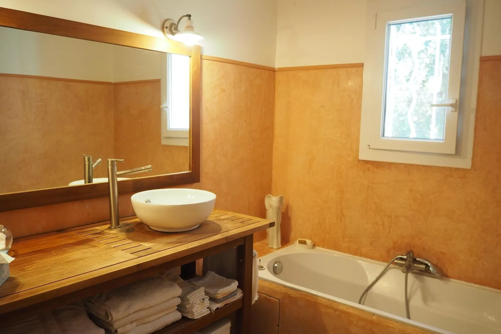 Ferienhaus in Villes-sur-Auzon-Bathroom