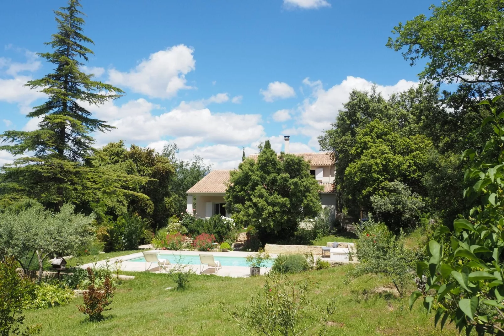 Ferienhaus in Villes-sur-Auzon-Gardens summer