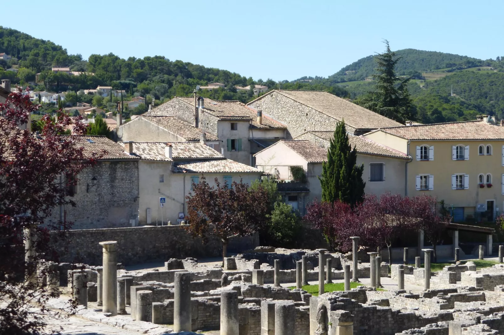 Ferienhaus in Villes-sur-Auzon-Areas summer 20km