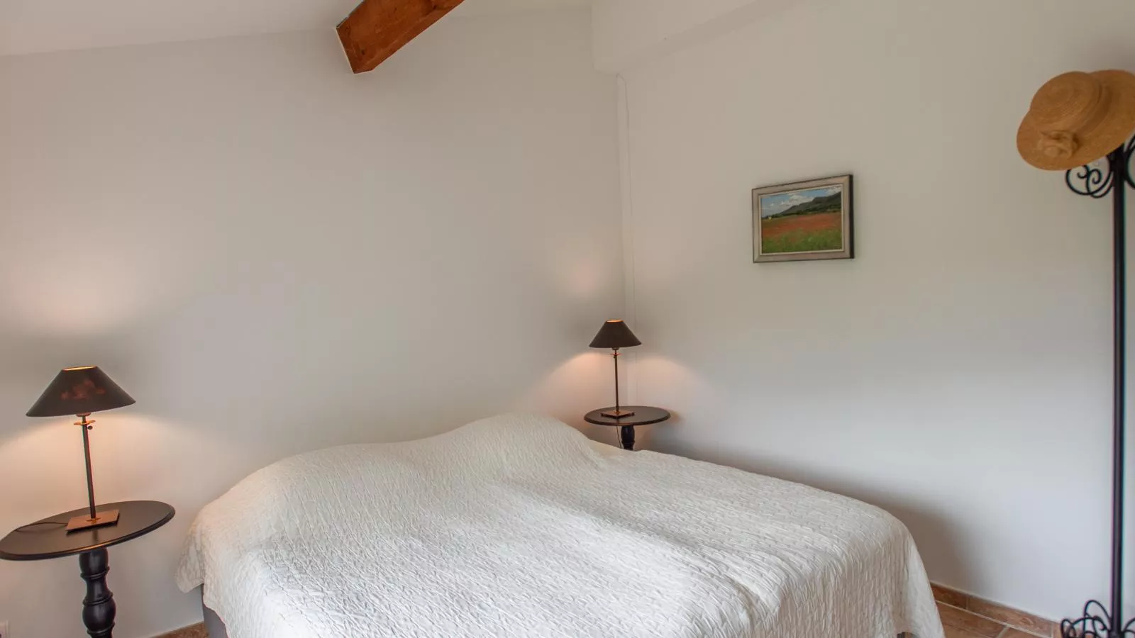 Lou Romarin-Bedroom