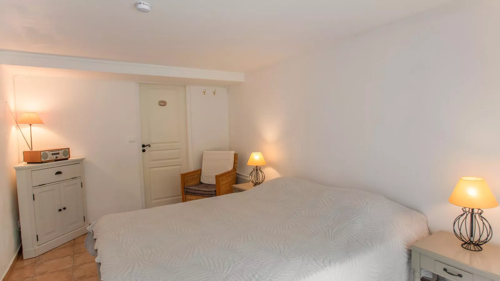 Lou Romarin-Bedroom