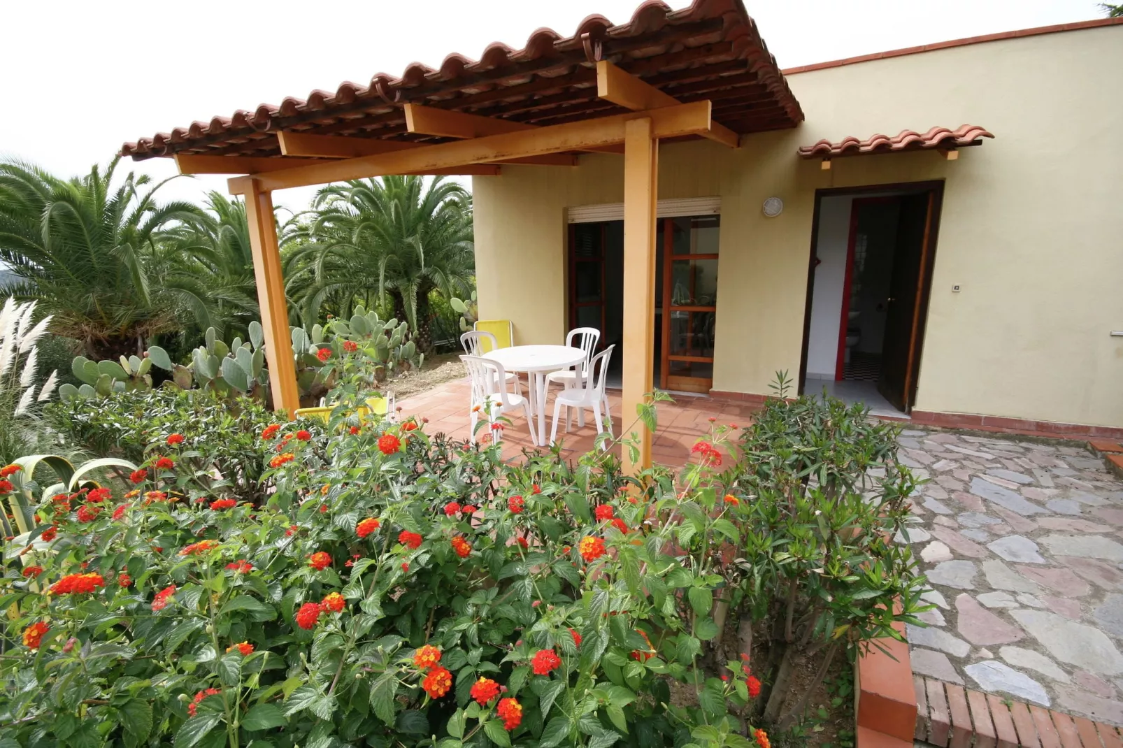 Casa Bella-Außenbereich Sommer