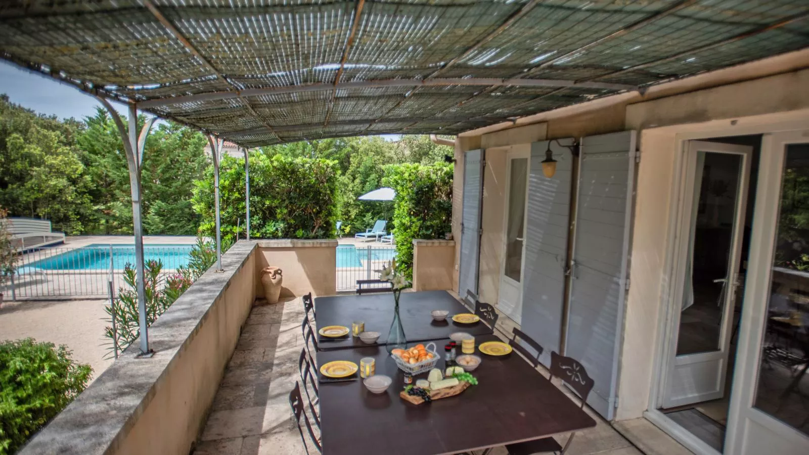 La Cadeline-Terrace balcony