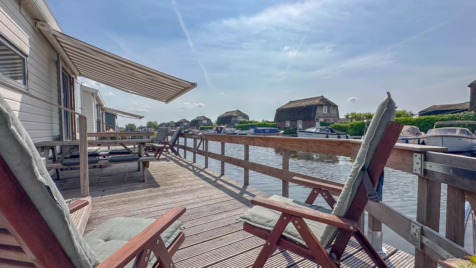 Blauwborst 24-18-Balcon-terrasse