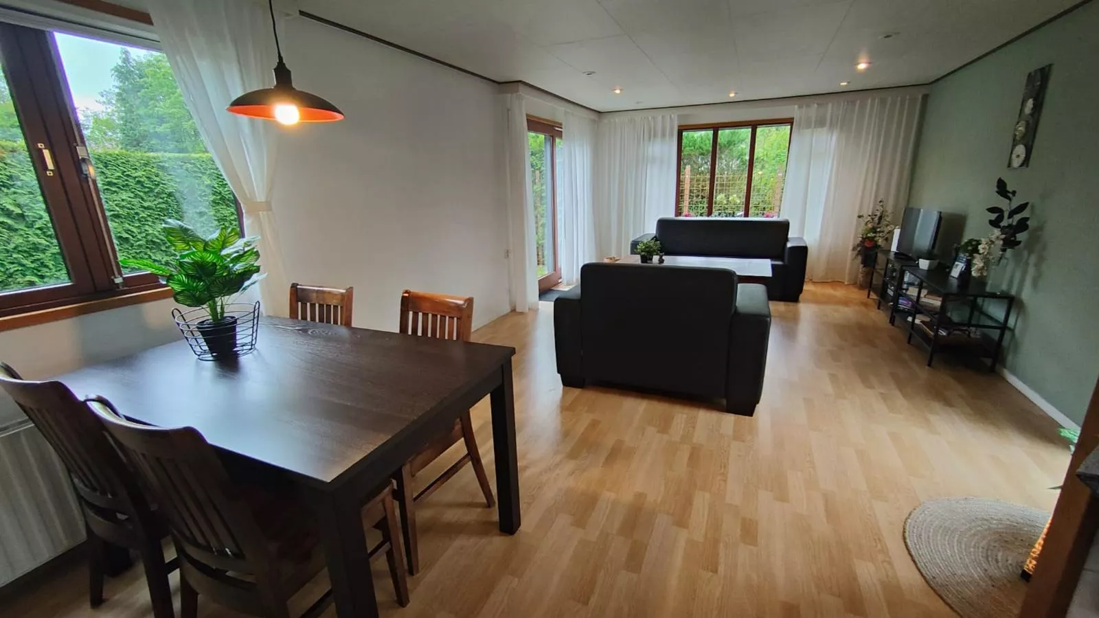 Torenvalk-Living room