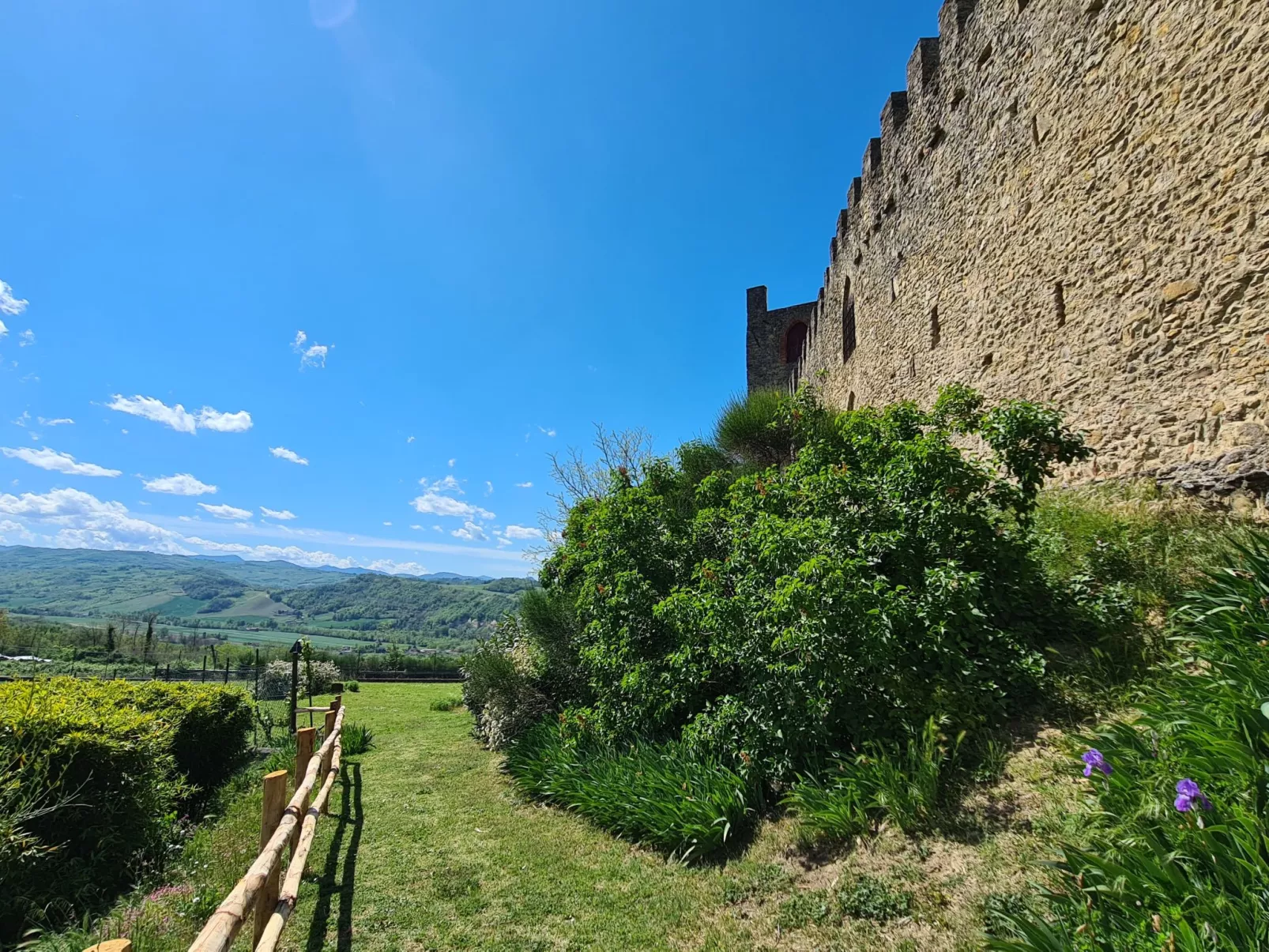 Di Magnano-Outside