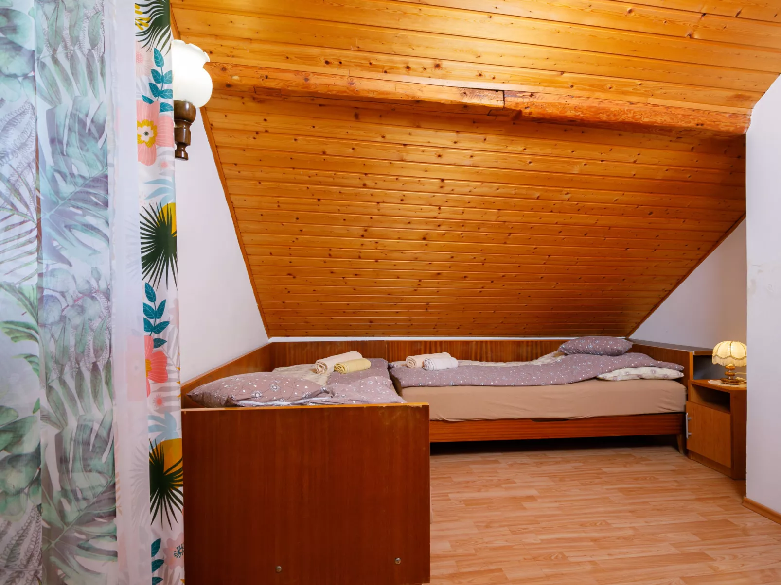 Fokas (ABR123)-Inside