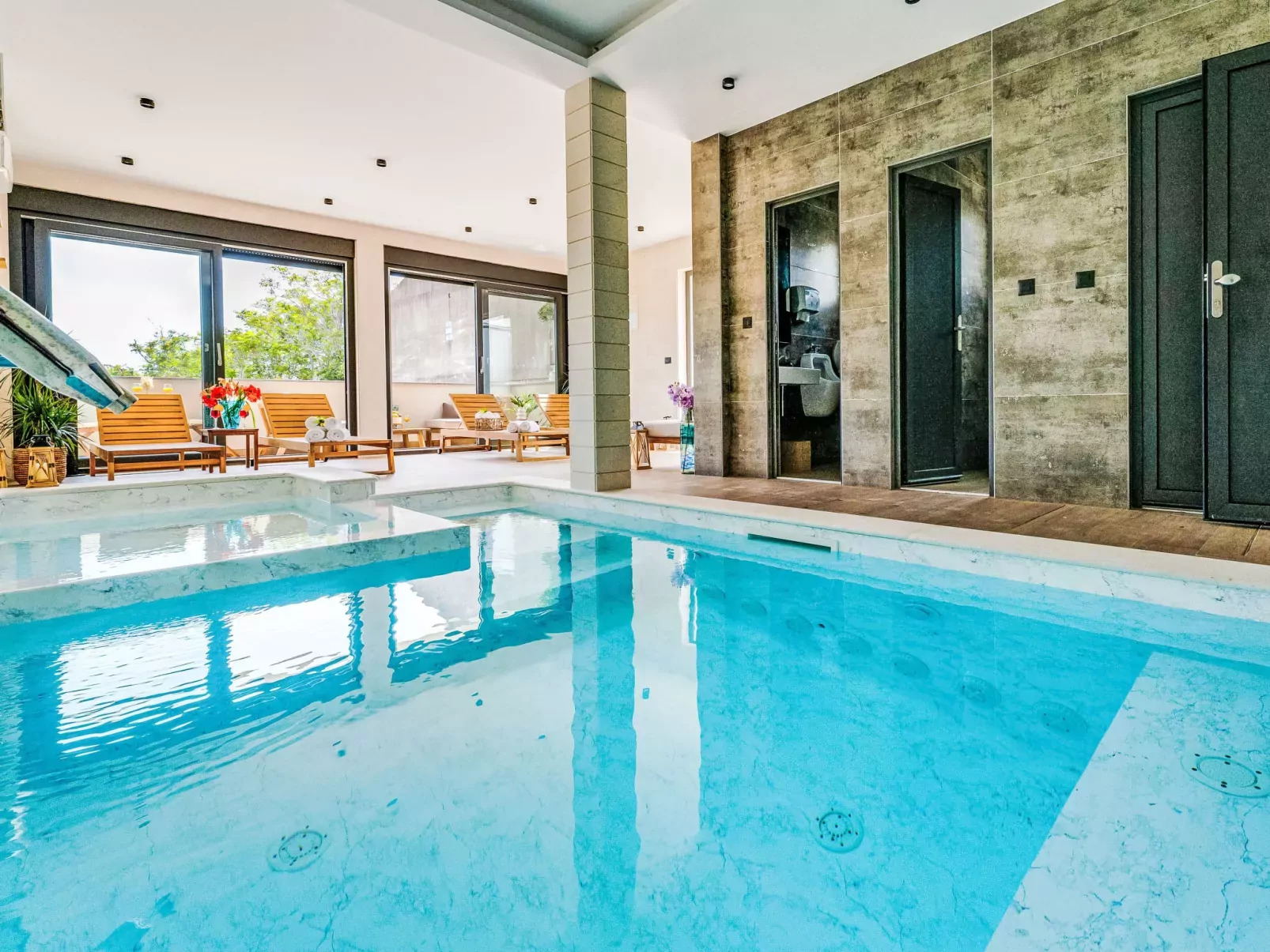 Luxury Villa Terra Maiorum-Inside