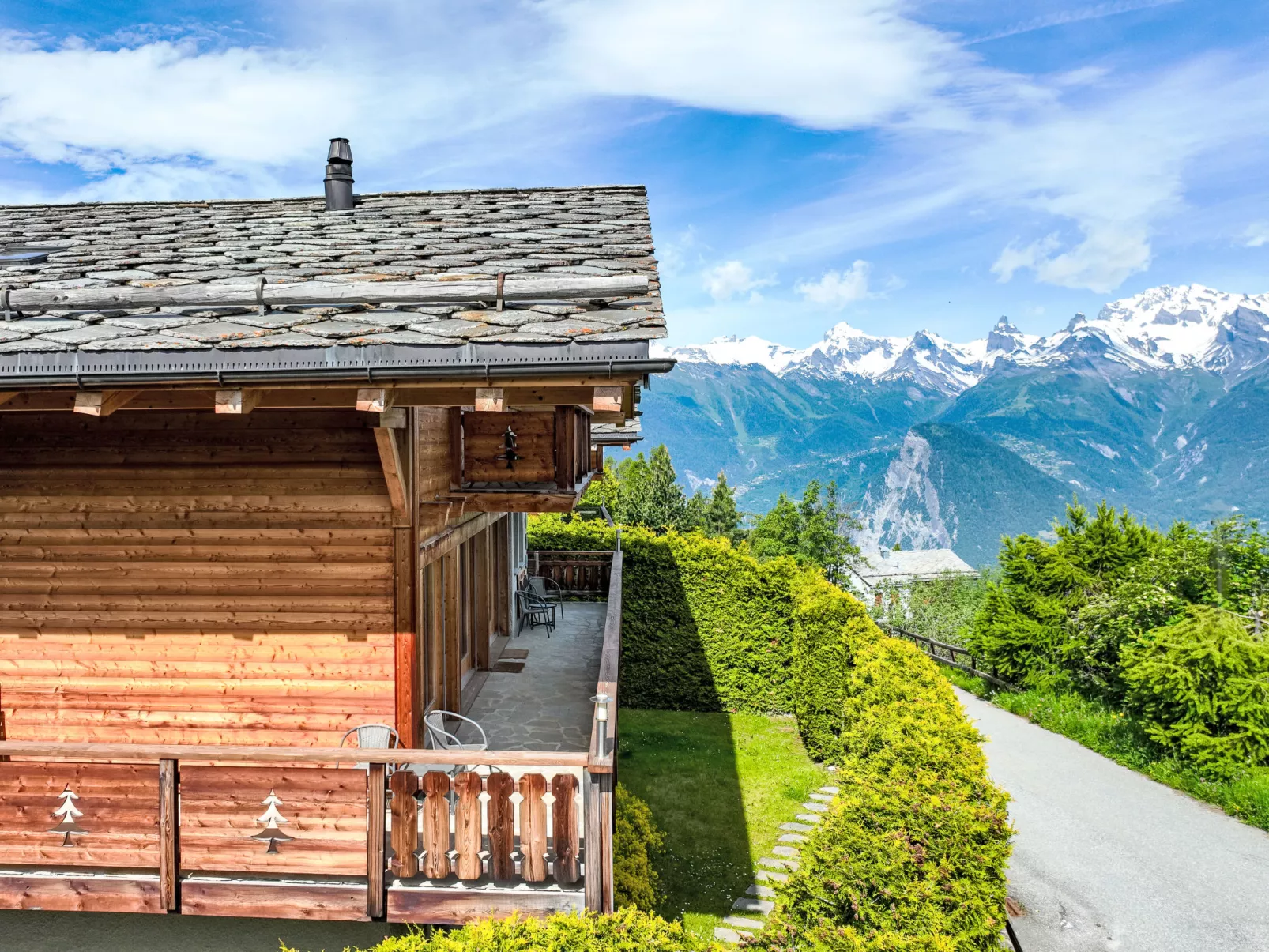 Rêves des Alpes-Outside