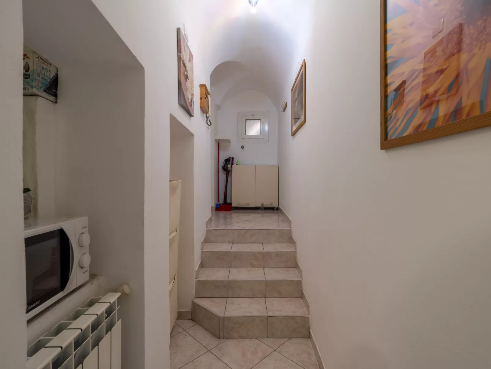 Casa Re dei Re-Inside