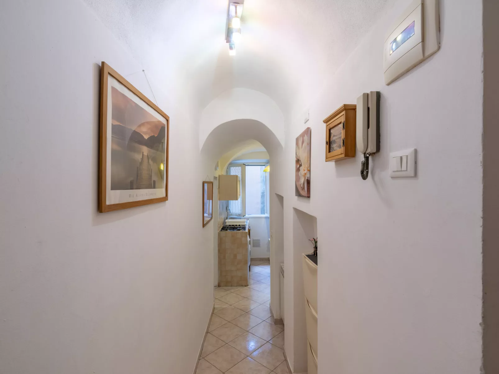Casa Re dei Re-Inside