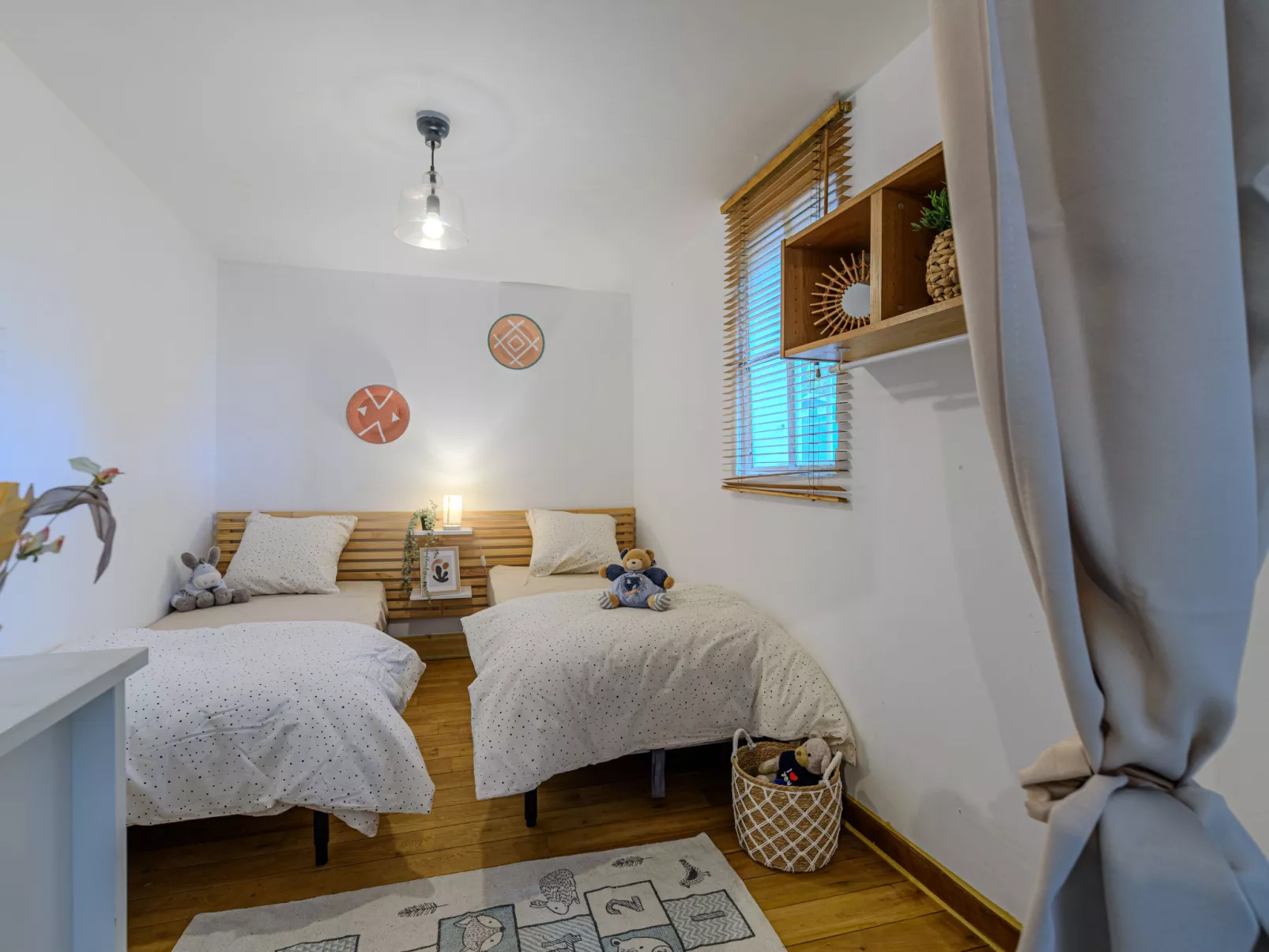 La Cabanes-Inside