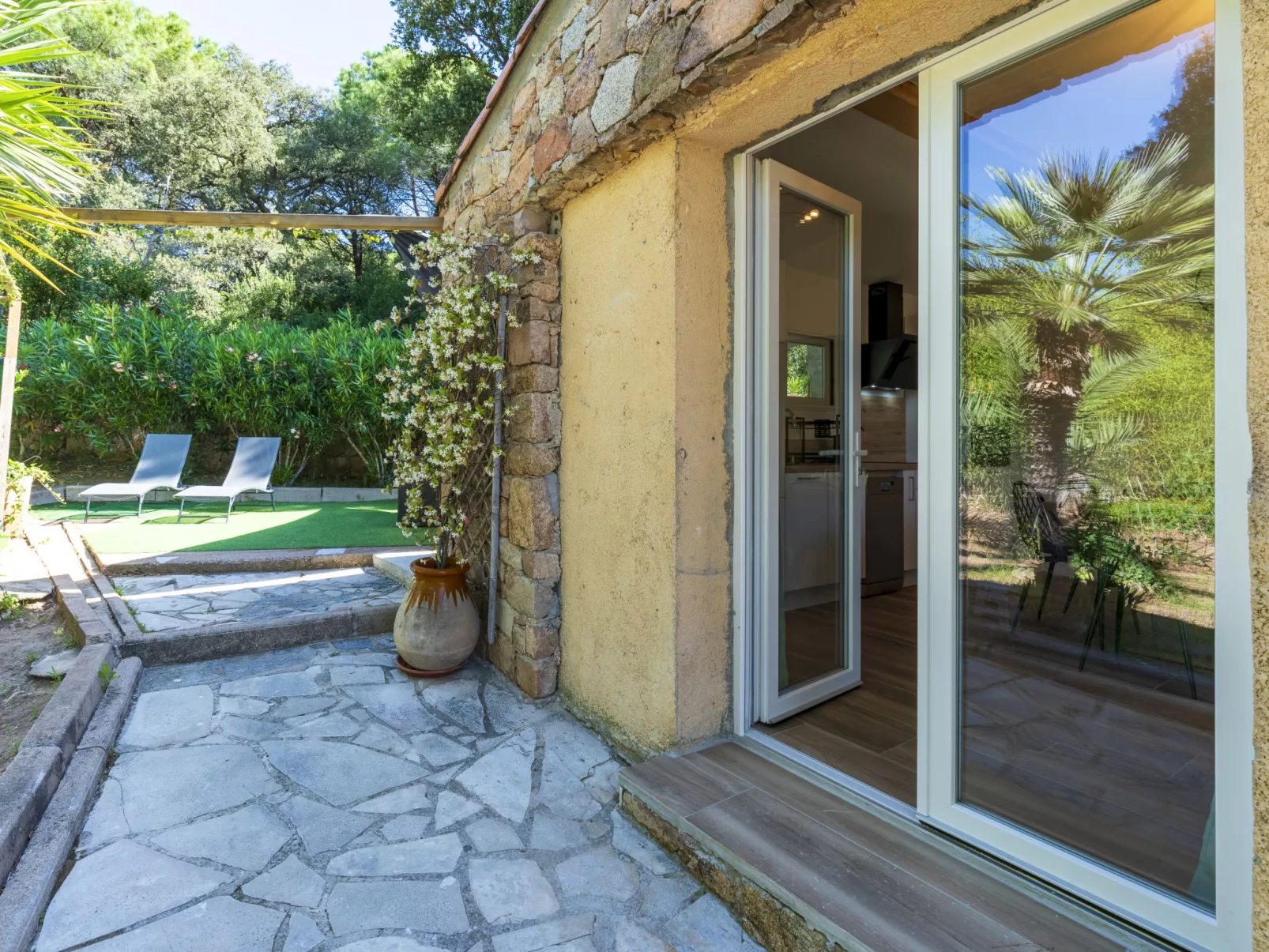 Casa Germaine-Dehors