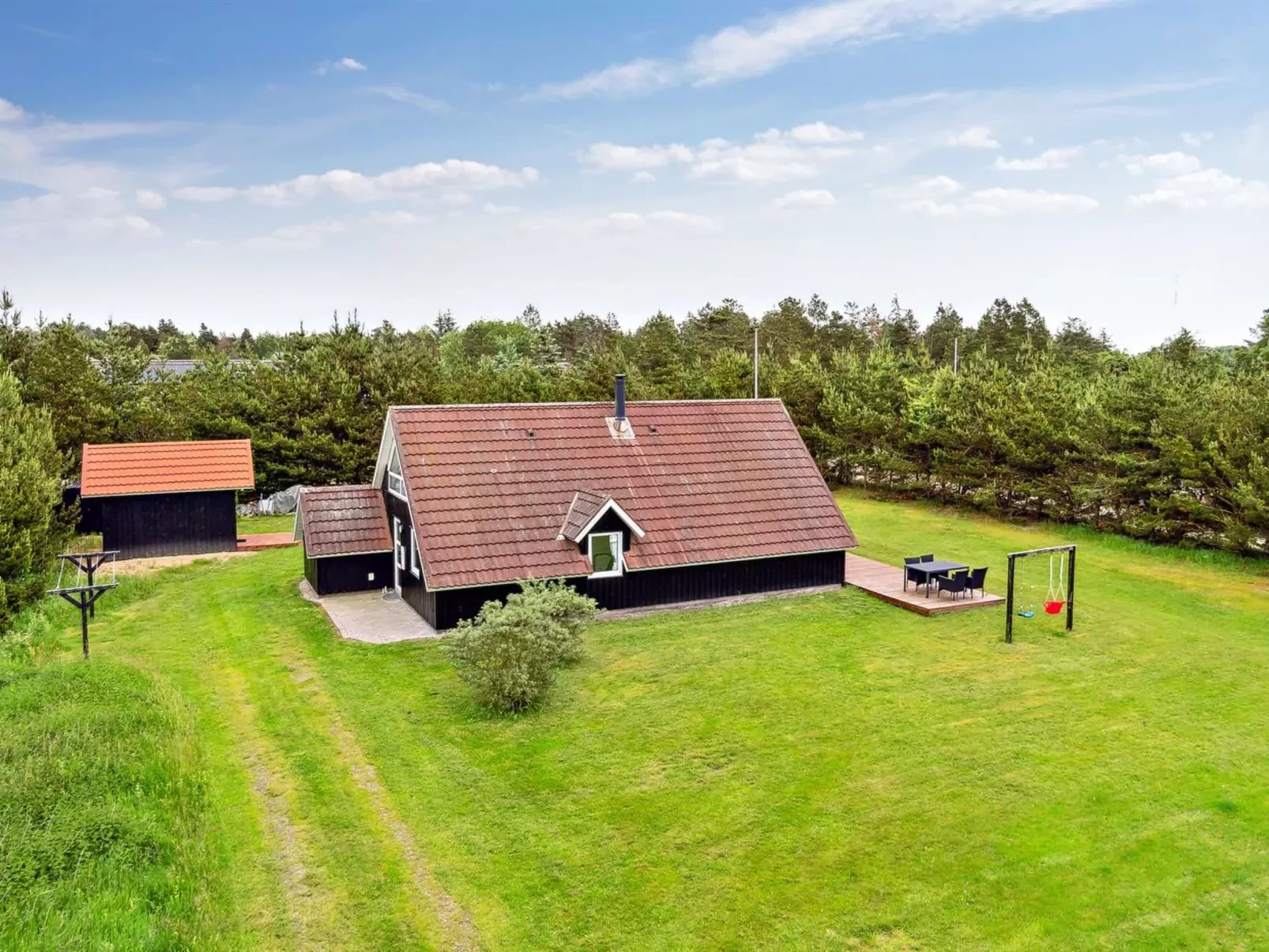 "Rinja" - 2.7km from the sea-Outside